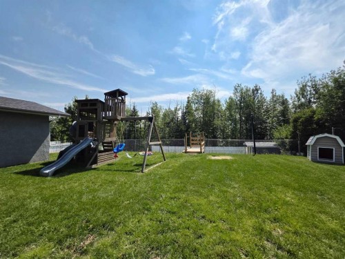 10237 97 Ave, Grande Cache, AB - Outdoor