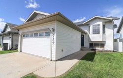 9306 113A Avenue Grande Prairie, AB T8V 7G1