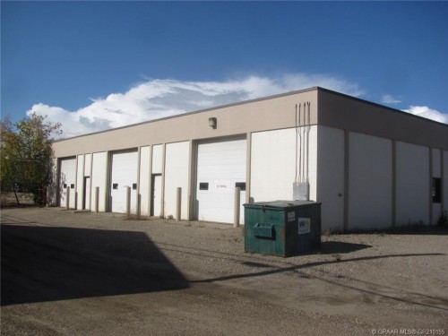 9521 90 Avenue, Peace River, AB 