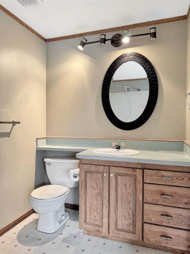 212 Mawdsley Crescent, Grande Cache, AB - Indoor Photo Showing Bathroom