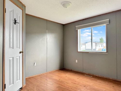 212 Mawdsley Crescent, Grande Cache, AB - Indoor Photo Showing Other Room