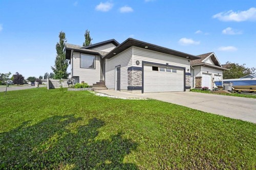 8 Pinnacle Way, Grande Prairie, AB - Outdoor