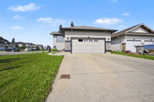 8 Pinnacle Way, Grande Prairie, AB - Outdoor