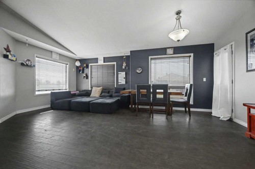 8 Pinnacle Way, Grande Prairie, AB - Indoor Photo Showing Other Room