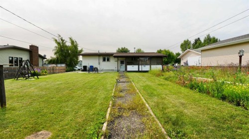 4704 48 Avenue, Grimshaw, AB - Outdoor