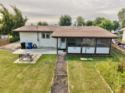 4704 48 Avenue, Grimshaw, AB - Outdoor