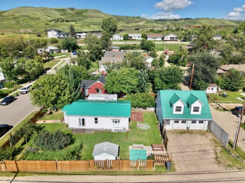 10111 106 Avenue, Peace River, AB - Outdoor With View