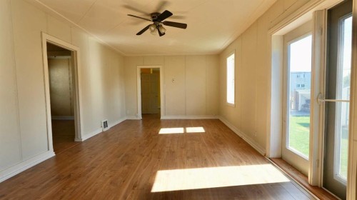 10111 106 Avenue, Peace River, AB - Indoor Photo Showing Other Room