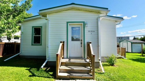 10111 106 Avenue, Peace River, AB - Outdoor With Exterior