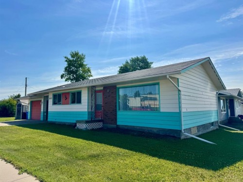 10713 105 Avenue, Fairview, AB - Outdoor