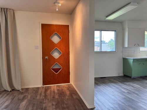 10713 105 Avenue, Fairview, AB - Indoor Photo Showing Other Room