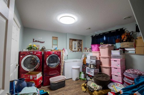 10733 75 Avenue, Grande Prairie, AB - Indoor Photo Showing Laundry Room