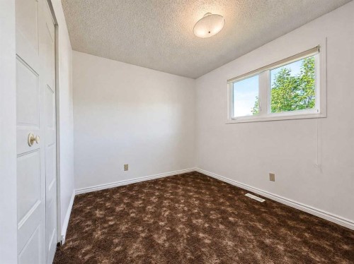 10625 105 Avenue, Grande Cache, AB - Indoor Photo Showing Other Room
