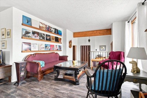 1121 5 Avenue, Beaverlodge, AB - Indoor