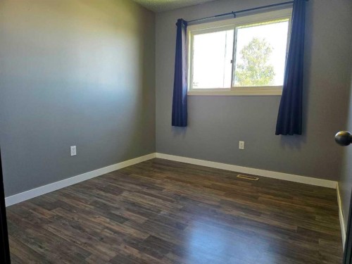 21 Pan Am Street, Swan Hills, AB - Indoor Photo Showing Other Room