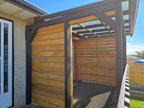21 Pan Am Street, Swan Hills, AB - Outdoor With Exterior