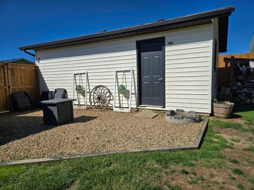 21 Pan Am Street, Swan Hills, AB - Outdoor With Exterior