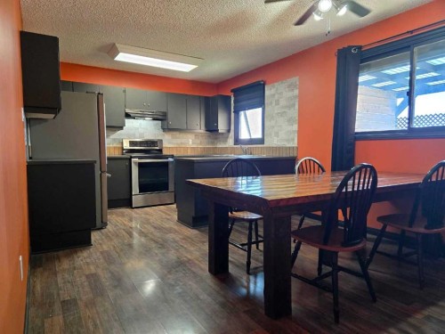 21 Pan Am Street, Swan Hills, AB - Indoor
