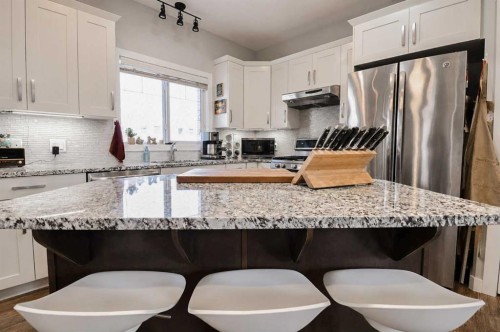 10118 96 Avenue, Grande Prairie, AB - Indoor Photo Showing Kitchen With Upgraded Kitchen