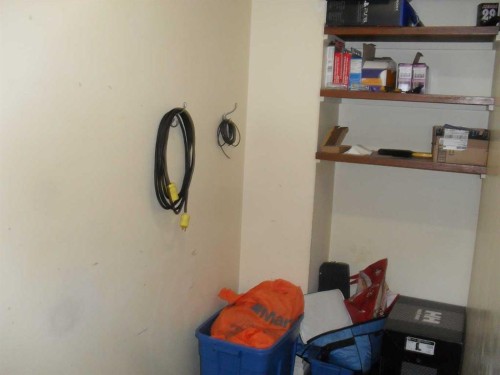 406 3 Street Nw, Manning, AB - Indoor