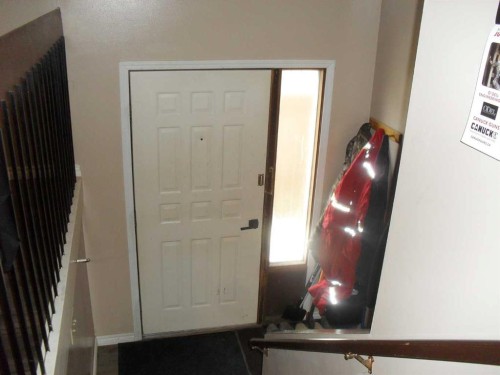 406 3 Street Nw, Manning, AB - Indoor Photo Showing Other Room