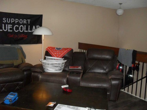 406 3 Street Nw, Manning, AB - Indoor Photo Showing Living Room