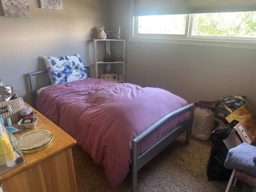 11301 104 Street, Grande Prairie, AB - Indoor Photo Showing Bedroom