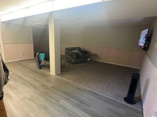 11301 104 Street, Grande Prairie, AB - Indoor Photo Showing Other Room