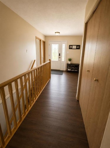 74001-740 Township, High Prairie, AB - Indoor Photo Showing Other Room