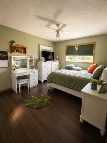 74001-740 Township, High Prairie, AB - Indoor Photo Showing Bedroom