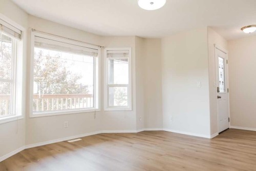 6221 91 Street, Grande Prairie, AB - Indoor Photo Showing Other Room