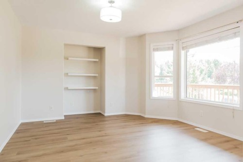 6221 91 Street, Grande Prairie, AB - Indoor Photo Showing Other Room