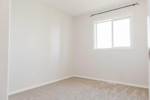 6221 91 Street, Grande Prairie, AB - Indoor Photo Showing Other Room