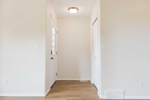 6221 91 Street, Grande Prairie, AB - Indoor Photo Showing Other Room