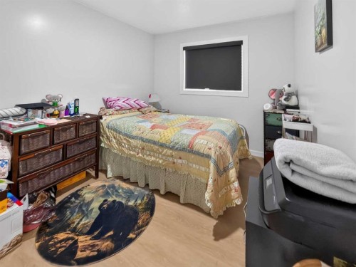 1, 2-10225 105 Ave, La Crete, AB - Indoor Photo Showing Bedroom