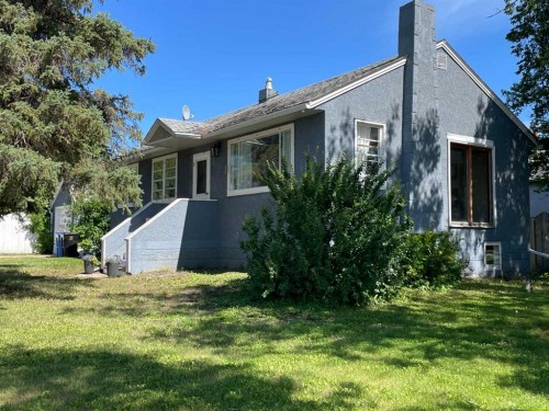 11136 103 Avenue  Fairview, AB T0H 1L0