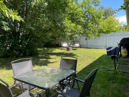 11136 103 Avenue, Fairview, AB - Outdoor With Backyard