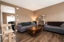 9501 88A Street, Grande Prairie, AB  - Indoor Photo Showing Living Room 