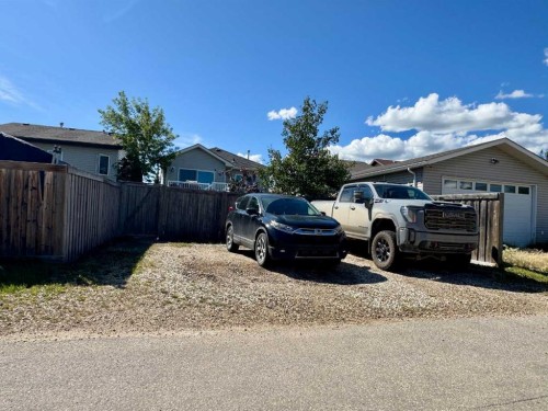 9305 91 Street, Grande Prairie, AB - Outdoor