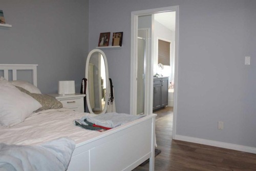 17A 232051 920 Township, Rural Northern Lights, County Of, AB - Indoor Photo Showing Bedroom