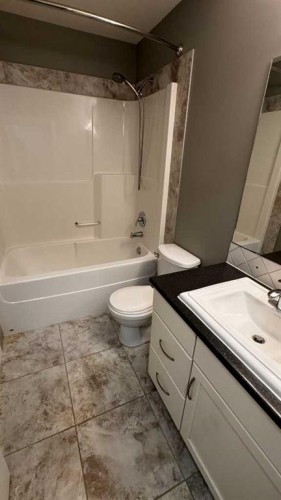 8105 112 Street, Grande Prairie, AB - Indoor Photo Showing Bathroom