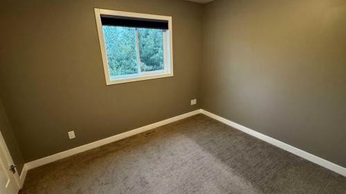 8105 112 Street, Grande Prairie, AB - Indoor Photo Showing Other Room