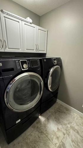 8105 112 Street, Grande Prairie, AB - Indoor Photo Showing Laundry Room