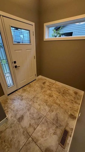 8105 112 Street, Grande Prairie, AB - Indoor Photo Showing Other Room