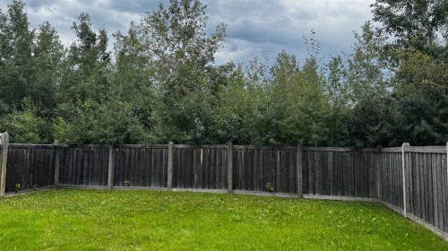 8105 112 Street, Grande Prairie, AB - Outdoor