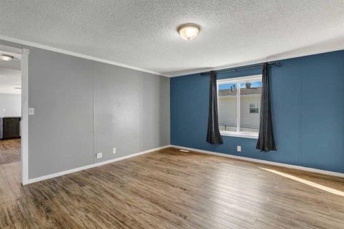 12128 98 Street, Grande Prairie, AB - Indoor Photo Showing Other Room