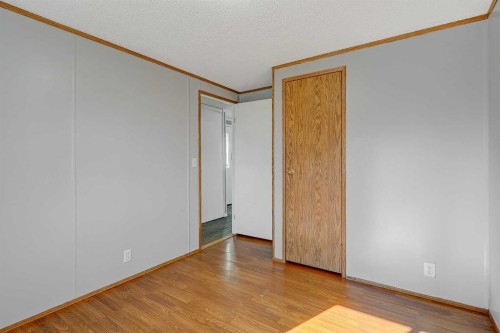 12128 98 Street, Grande Prairie, AB - Indoor Photo Showing Other Room