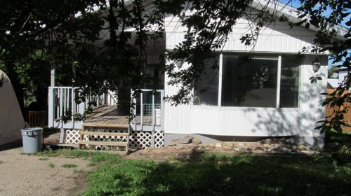 1109 6Th, Beaverlodge, AB - Outdoor