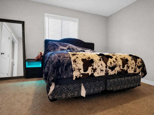 11220 69 Avenue, Grande Prairie, AB - Indoor Photo Showing Bedroom