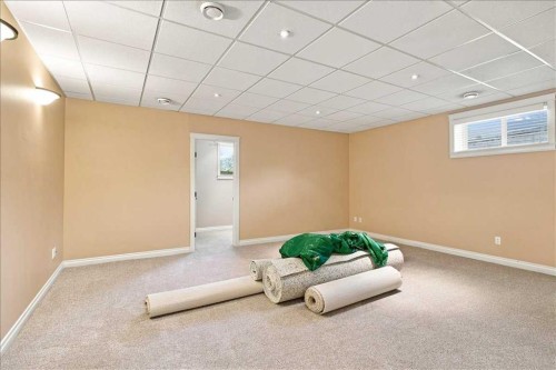 9335 Lakeshore Court, Grande Prairie, AB - Indoor